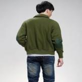 男士军绿色外套搭配_好看的