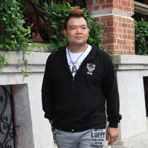 男胖子穿的嘻哈点会更好