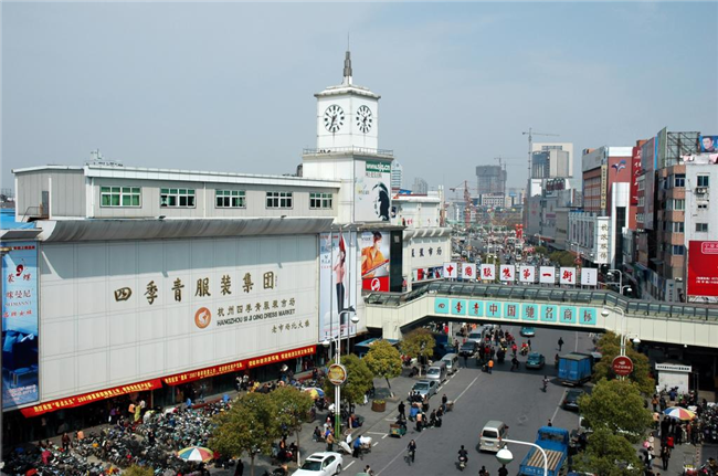 <a href=http://shichang.hznzcn.com/hangzhou/ target=_blank class=infotextkey>杭州</a>四季青休闲服装批发市场.jpg